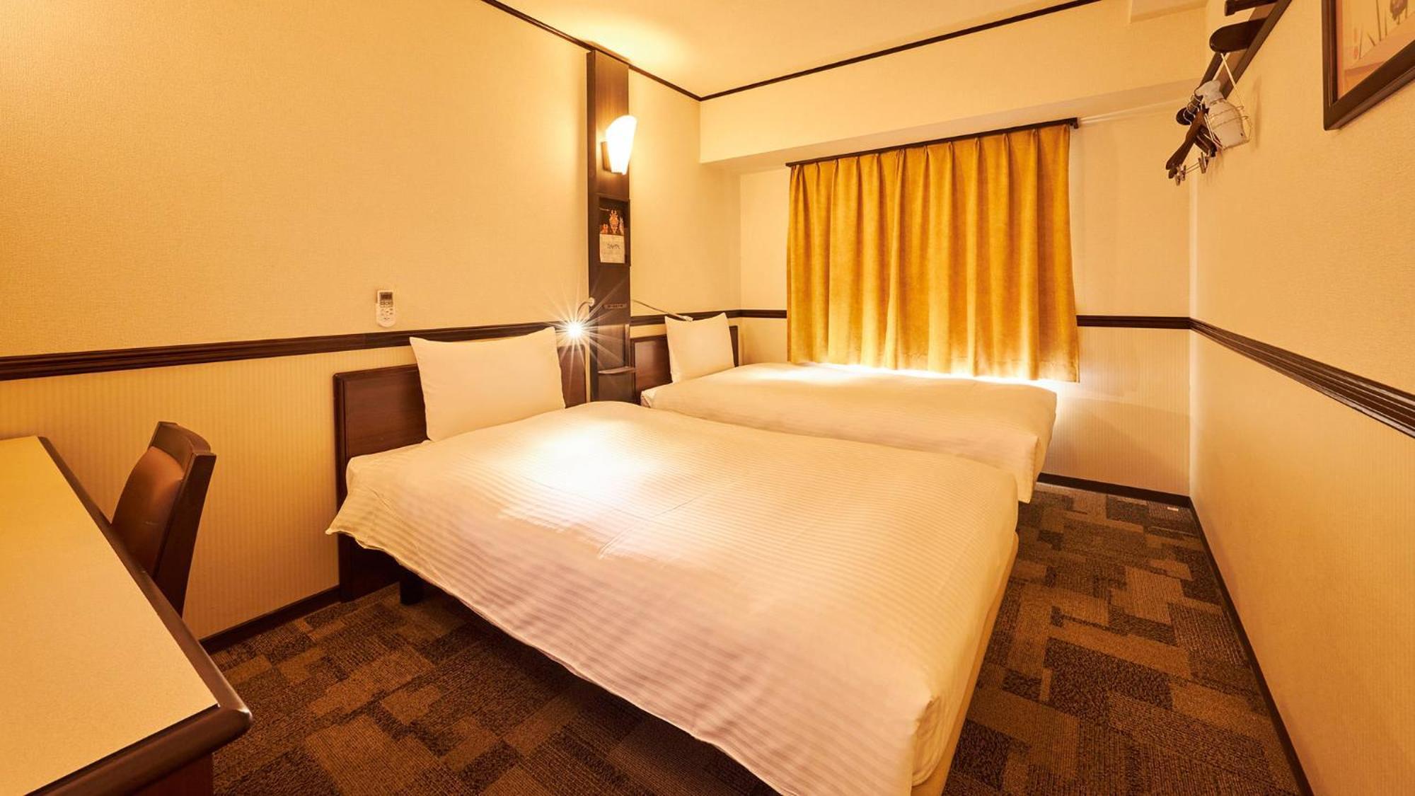 Toyoko Inn Tsu Eki Nishi Guchi Quarto foto